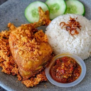 Nasi Ayam Penyet